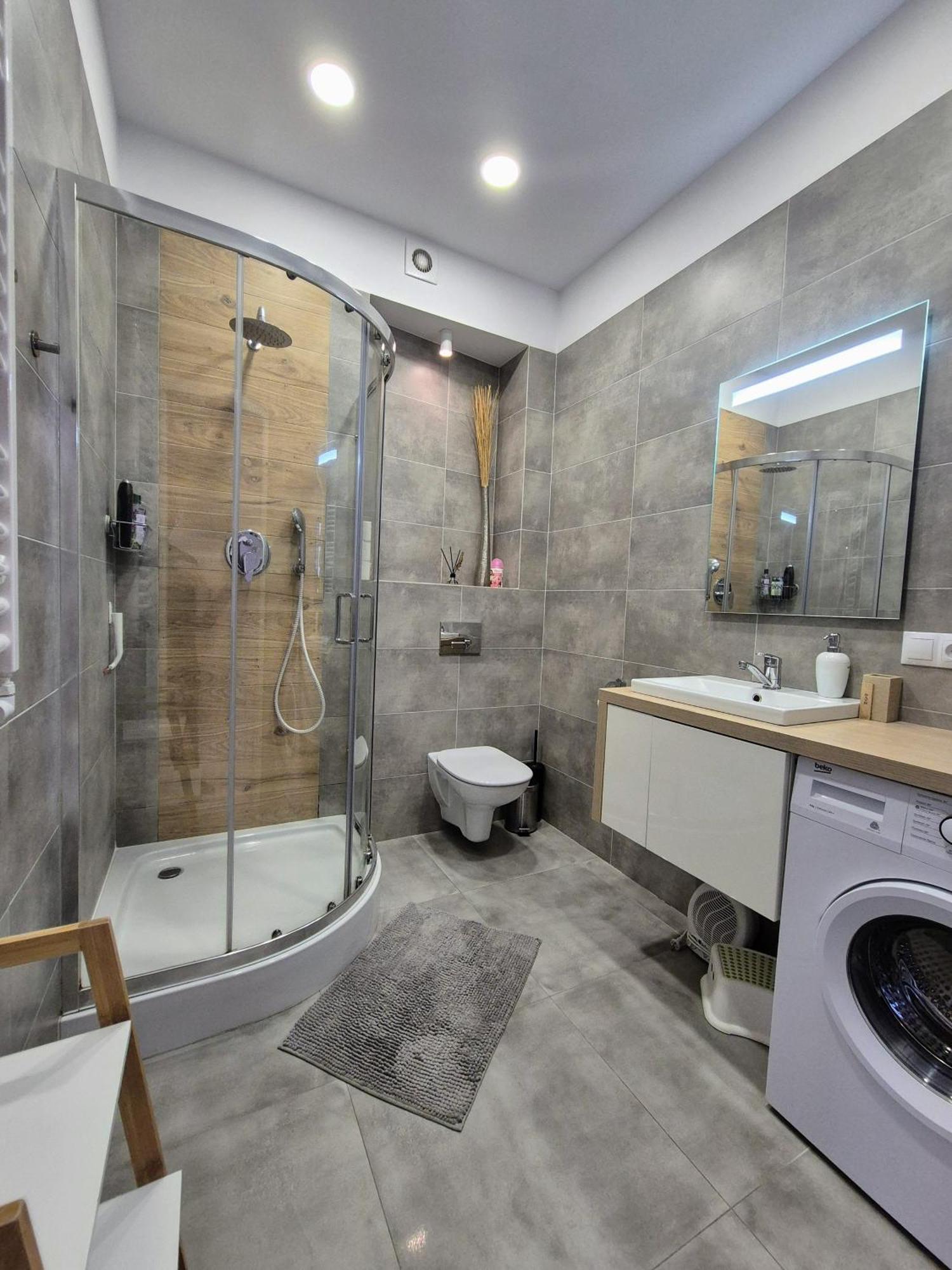 Charming Apartment In The City Centre, Lodz Экстерьер фото