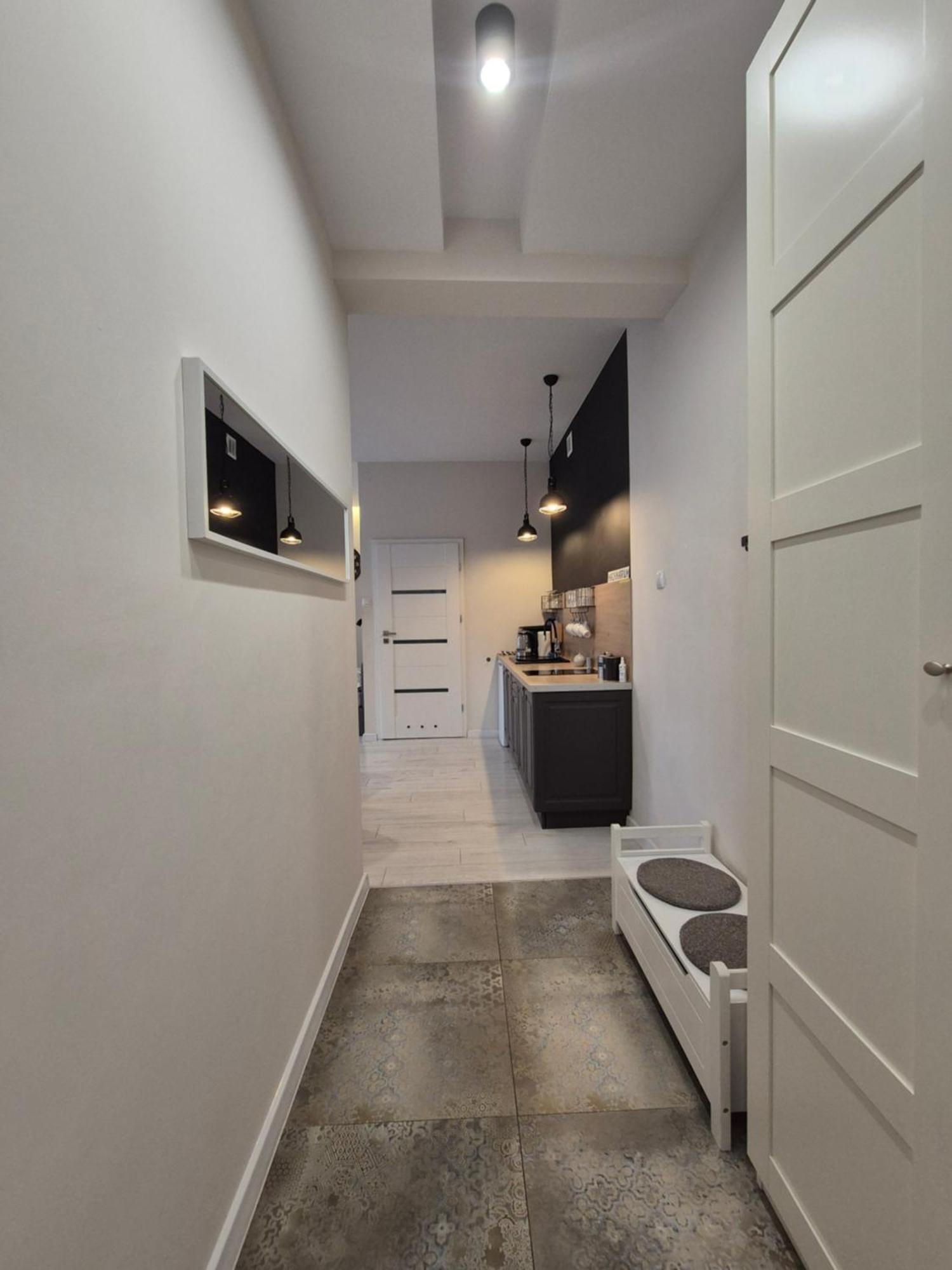 Charming Apartment In The City Centre, Lodz Экстерьер фото