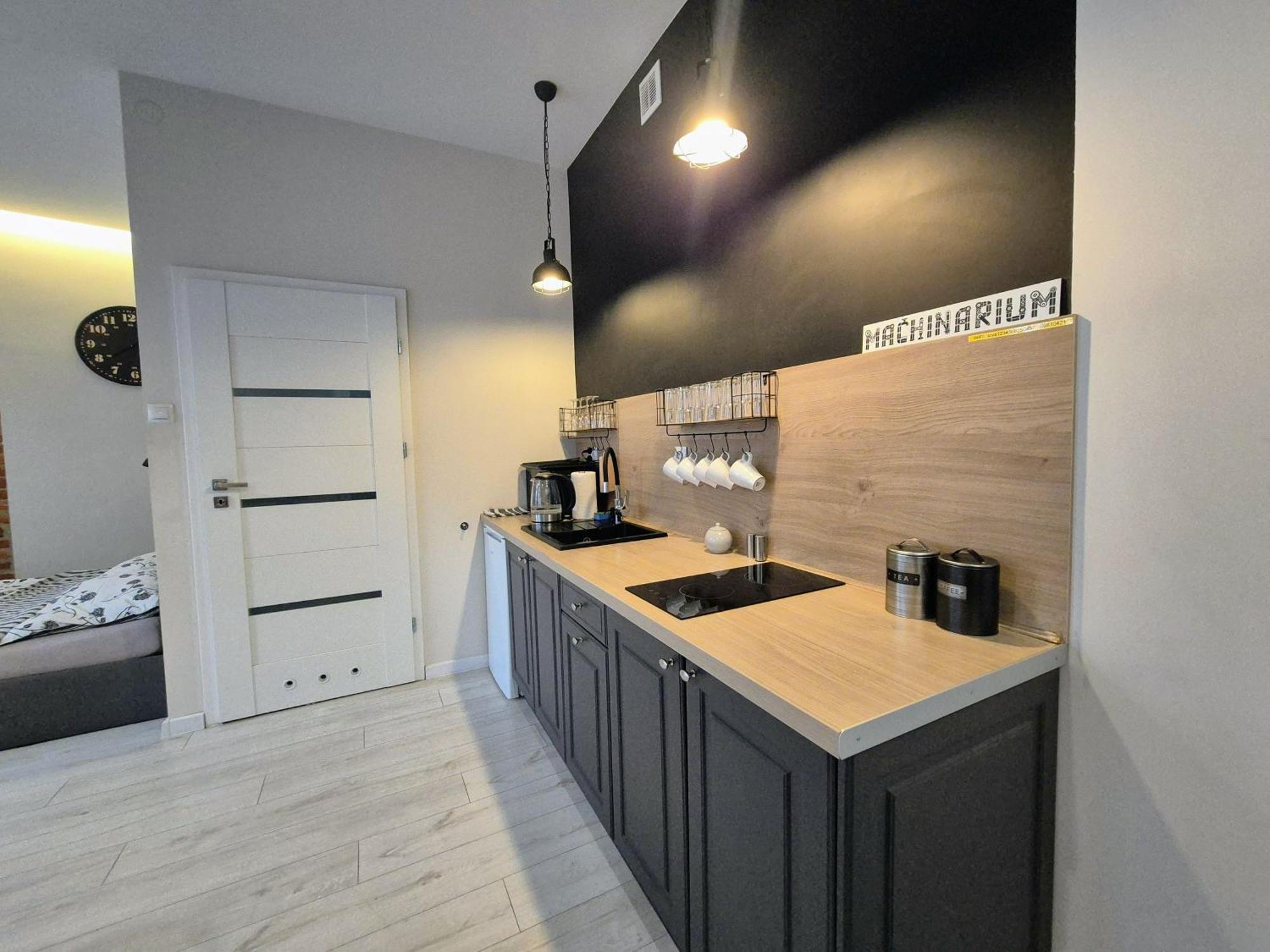 Charming Apartment In The City Centre, Lodz Экстерьер фото