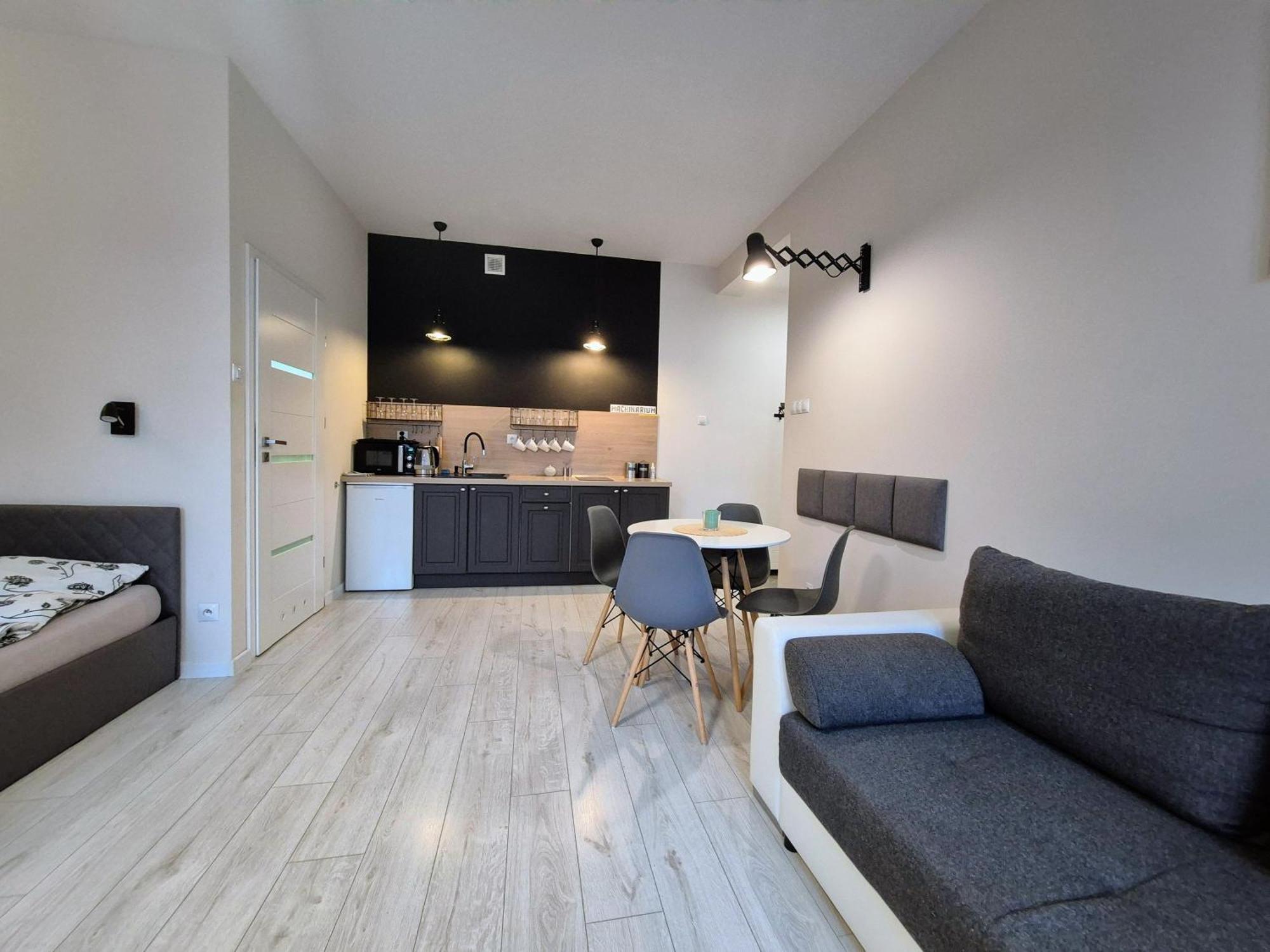 Charming Apartment In The City Centre, Lodz Экстерьер фото