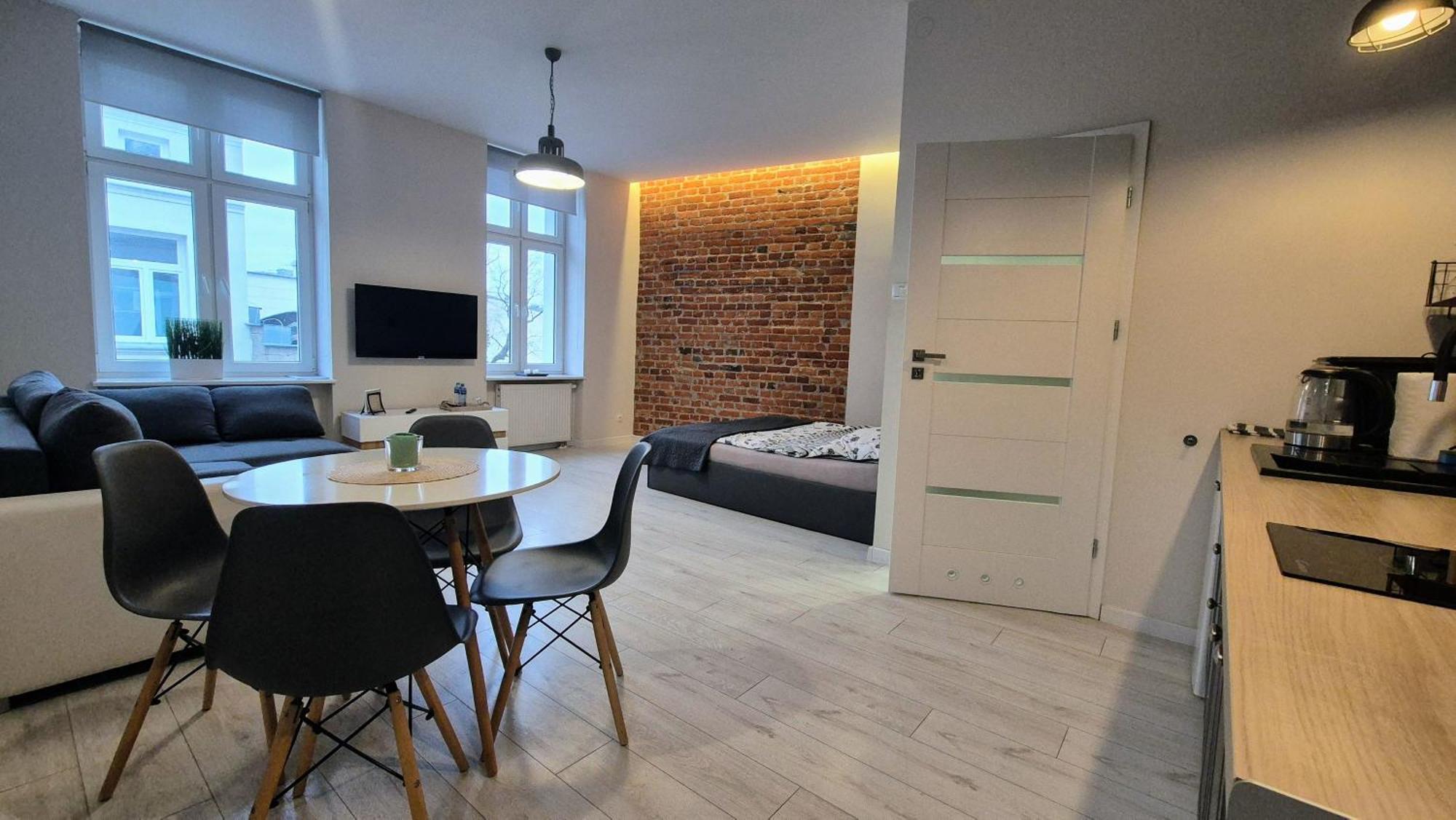 Charming Apartment In The City Centre, Lodz Экстерьер фото