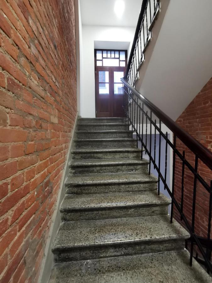 Charming Apartment In The City Centre, Lodz Экстерьер фото