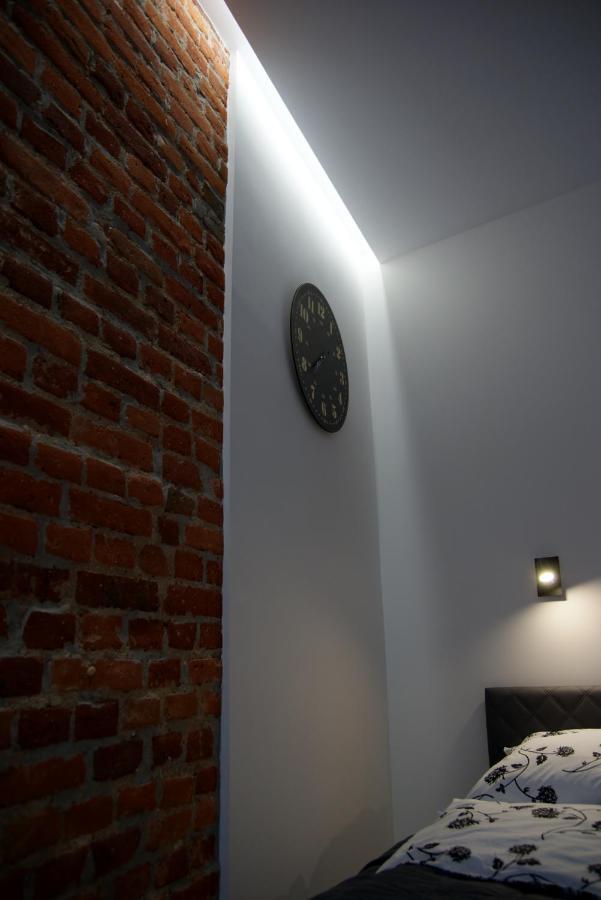 Charming Apartment In The City Centre, Lodz Экстерьер фото